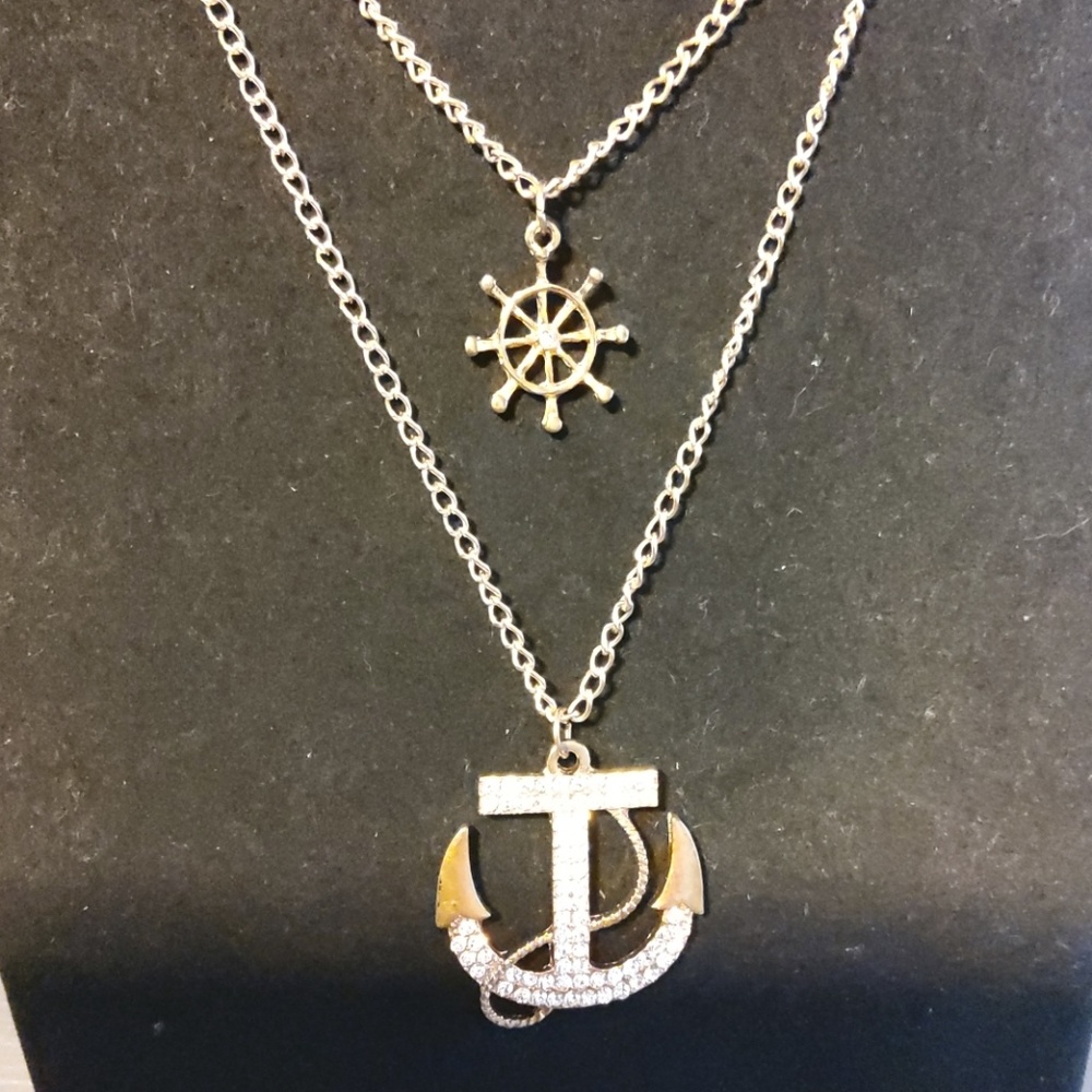 6/$20.   Ships Anchor Necklace